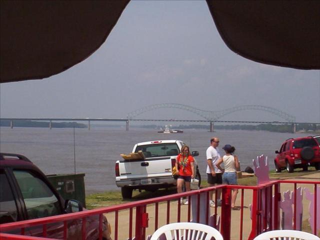 MIM 05 1739